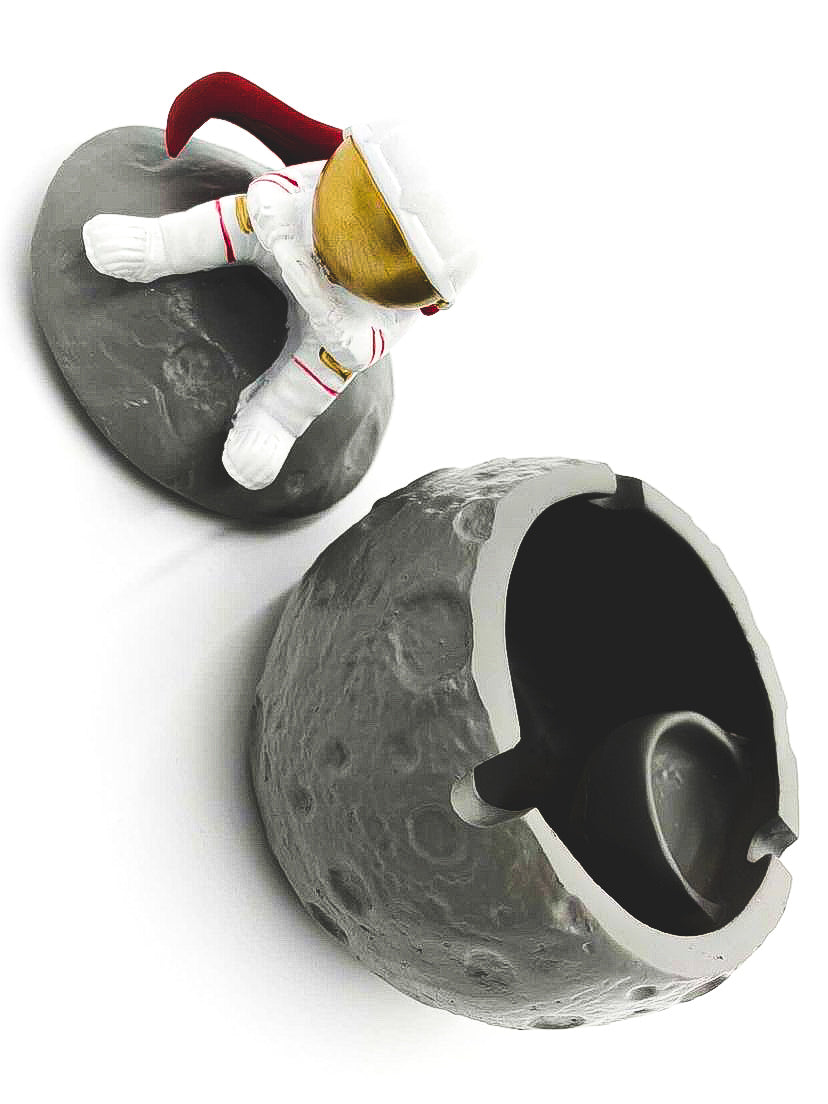 Astronaut Ashtray